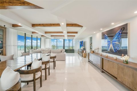 Condo in Pompano Beach, Florida, 3 bedrooms  № 1711128 - photo 12