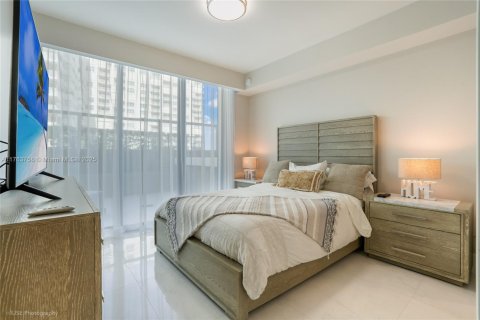 Condo in Pompano Beach, Florida, 3 bedrooms  № 1711128 - photo 25