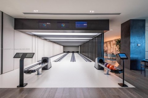 Снять в аренду кондоминиум в Майами, Флорида 1 спальня, 83.43м2, № 1944878 - фото 28