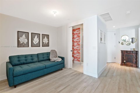 Снять в аренду кондоминиум в Майами, Флорида 1 спальня, 83.43м2, № 1944878 - фото 14