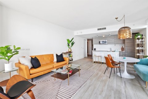 Снять в аренду кондоминиум в Майами, Флорида 1 спальня, 83.43м2, № 1944878 - фото 8