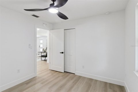 Villa ou maison à vendre à Saint Petersburg, Floride: 3 chambres, 140.1 m2 № 2273041 - photo 21