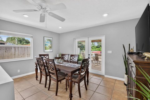 Villa ou maison à vendre à Lake Worth, Floride: 3 chambres, 141.21 m2 № 2411841 - photo 12