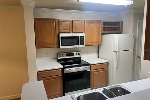 Condo in Tampa, Florida, 2 bedrooms  № 2224856 - photo 24