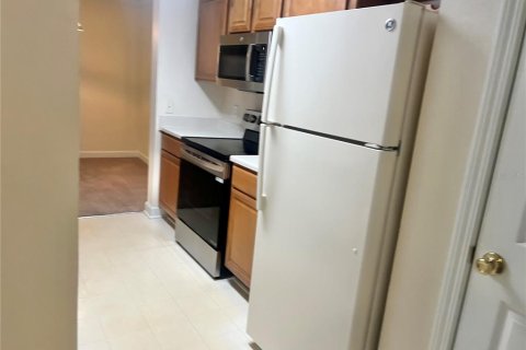 Condo in Tampa, Florida, 2 bedrooms  № 2224856 - photo 25
