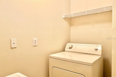 Condo in Tampa, Florida, 2 bedrooms  № 2224856 - photo 29