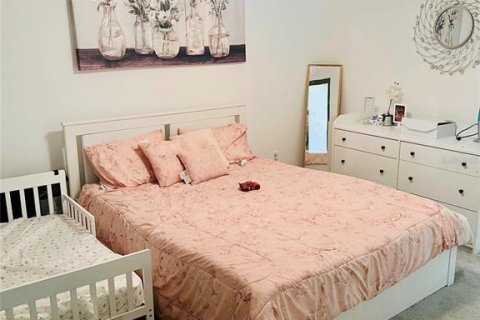 Купить виллу или дом в Дейд-Сити, Флорида 5 комнат, 107.77м2, № 1801474 - фото 12