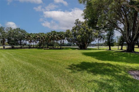 Condominio en venta en Weston, Florida, 2 dormitorios, 120.03 m2 № 1871365 - foto 22