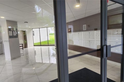 Condominio en venta en Weston, Florida, 2 dormitorios, 120.03 m2 № 1871365 - foto 29