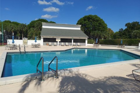 Condominio en venta en Weston, Florida, 2 dormitorios, 120.03 m2 № 1871365 - foto 28