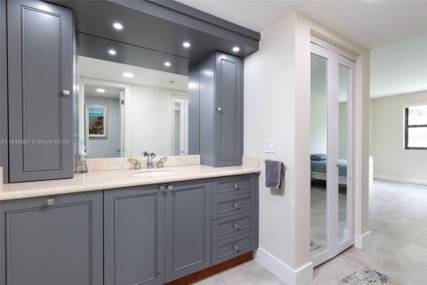 Condominio en venta en Weston, Florida, 2 dormitorios, 120.03 m2 № 1871365 - foto 13