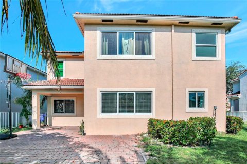 Villa ou maison à vendre à Pembroke Pines, Floride: 4 chambres, 194.35 m2 № 1922206 - photo 6