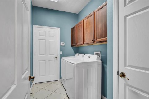 Townhouse in Ocoee, Florida 3 bedrooms, 177.72 sq.m. № 1636888 - photo 23