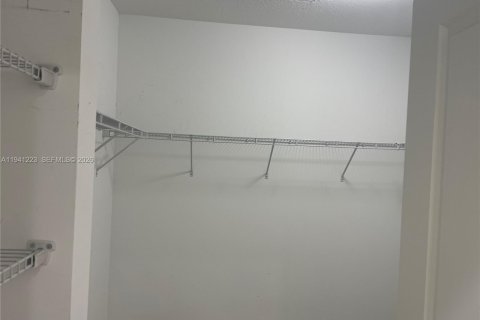 Adosado en alquiler en Deerfield Beach, Florida, 3 dormitorios, 166.02 m2 № 1998848 - foto 12