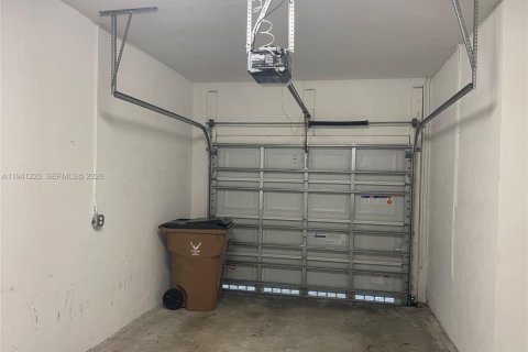 Adosado en alquiler en Deerfield Beach, Florida, 3 dormitorios, 166.02 m2 № 1998848 - foto 22