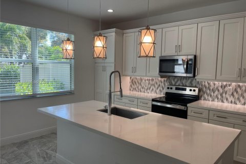 Adosado en alquiler en Deerfield Beach, Florida, 3 dormitorios, 166.02 m2 № 1998848 - foto 6