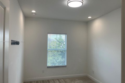 Adosado en alquiler en Deerfield Beach, Florida, 3 dormitorios, 166.02 m2 № 1998848 - foto 13