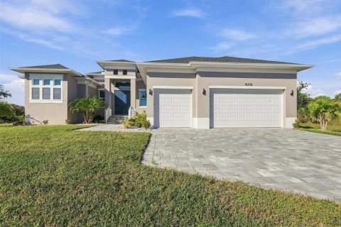 Casa en venta en Port Charlotte, Florida, 3 dormitorios, 182.18 m2 № 2431792 - foto 5