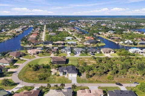 Casa en venta en Port Charlotte, Florida, 3 dormitorios, 182.18 m2 № 2431792 - foto 17