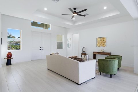 Casa en venta en Port Charlotte, Florida, 3 dormitorios, 182.18 m2 № 2431792 - foto 19
