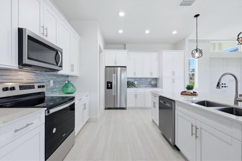 Casa en venta en Port Charlotte, Florida, 3 dormitorios, 182.18 m2 № 2431792 - foto 24