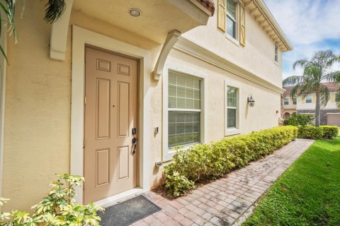 Touwnhouse à vendre à Stuart, Floride: 3 chambres, 148.83 m2 № 2191773 - photo 5