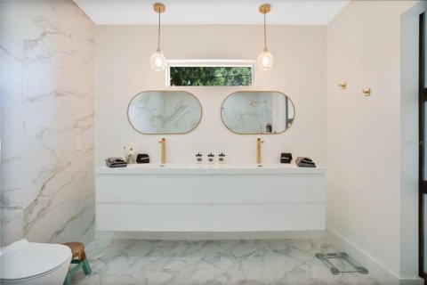 Villa ou maison à vendre à Orlando, Floride: 4 chambres, 214.6 m2 № 2423990 - photo 30