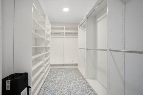 Villa ou maison à vendre à Orlando, Floride: 4 chambres, 214.6 m2 № 2423990 - photo 26