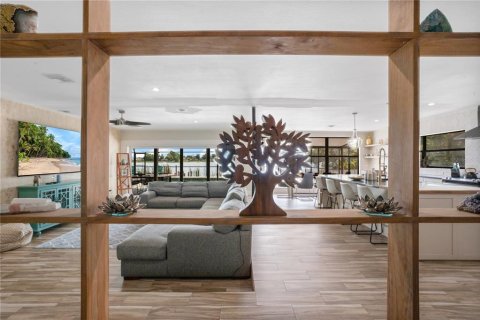 Villa ou maison à vendre à Orlando, Floride: 4 chambres, 214.6 m2 № 2423990 - photo 5