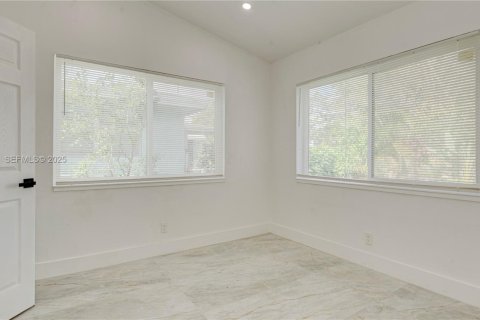 Villa ou maison à vendre à Fort Lauderdale, Floride: 3 chambres, 113.15 m2 № 1984393 - photo 20