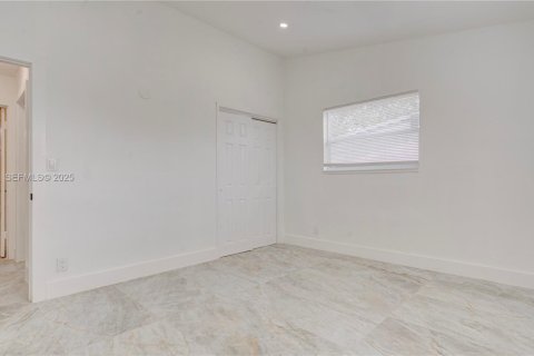 Villa ou maison à vendre à Fort Lauderdale, Floride: 3 chambres, 113.15 m2 № 1984393 - photo 28