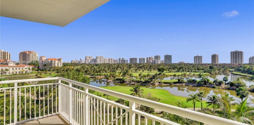 Condo à Aventura, Floride, 2 chambres № 1877913