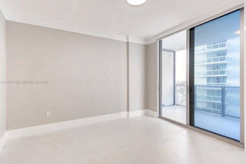 Copropriété à vendre à Miami, Floride: 1 chambre, 90.95 m2 № 2042079 - photo 6