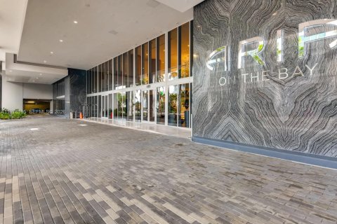 Copropriété à vendre à Miami, Floride: 1 chambre, 90.95 m2 № 2042079 - photo 11