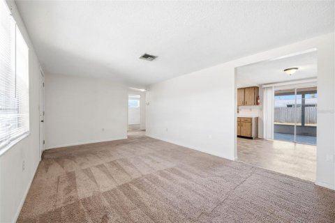 Casa en venta en Port Richey, Florida, 3 dormitorios, 110 m2 № 2100717 - foto 6