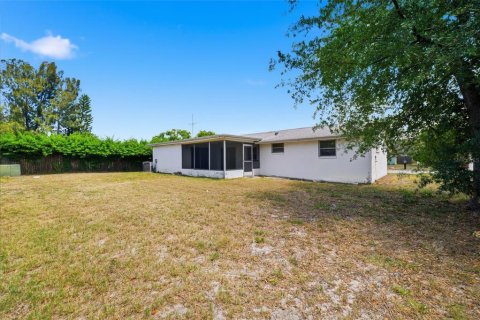 Casa en venta en Port Richey, Florida, 3 dormitorios, 110 m2 № 2100717 - foto 26