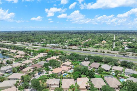 House in Coral Springs, Florida 4 bedrooms, 210.7 sq.m. № 1688805 - photo 5