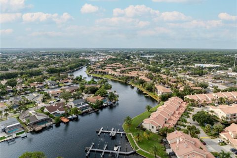 Townhouse in Tampa, Florida 3 bedrooms, 165.18 sq.m. № 1912165 - photo 7