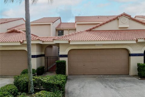 Townhouse in Tampa, Florida 3 bedrooms, 165.18 sq.m. № 1912165 - photo 2