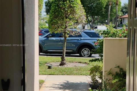 Condo in Boca Raton, Florida, 2 bedrooms № 2192187 - photo 6