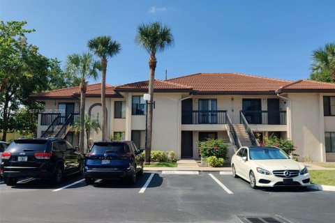 Condo in Boca Raton, Florida, 2 bedrooms № 2192187 - photo 4