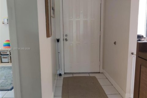Condo in Boca Raton, Florida, 2 bedrooms № 2192187 - photo 25