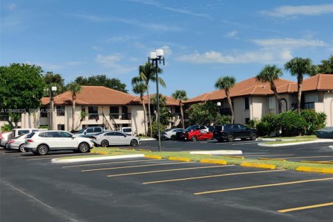 Condo in Boca Raton, Florida, 2 bedrooms № 2192187 - photo 28