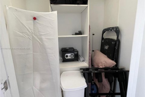Condominio en venta en Miami, Florida, 2 dormitorios, 128.76 m2 № 1691950 - foto 2