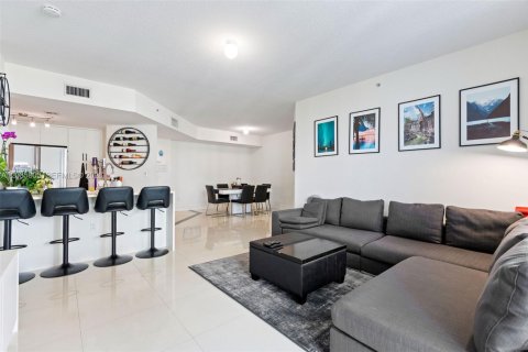 Copropriété à louer à North Bay Village, Floride: 2 chambres, 116.22 m2 № 2357045 - photo 3