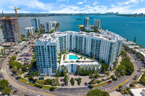 Copropriété à louer à North Bay Village, Floride: 2 chambres, 116.22 m2 № 2357045 - photo 8