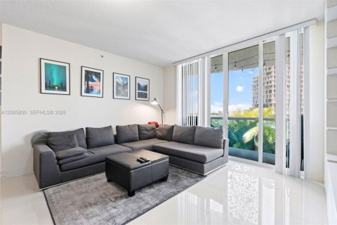 Copropriété à louer à North Bay Village, Floride: 2 chambres, 116.22 m2 № 2357045 - photo 6
