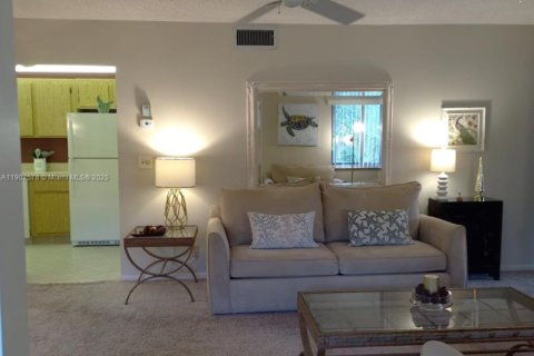 Купить кондоминиум в Гринакрес, Флорида 3 комнаты, 85.66м2, № 1963923 - фото 5