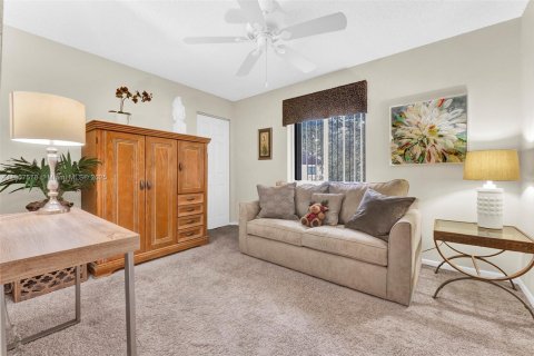 Купить кондоминиум в Гринакрес, Флорида 3 комнаты, 85.66м2, № 1963923 - фото 11