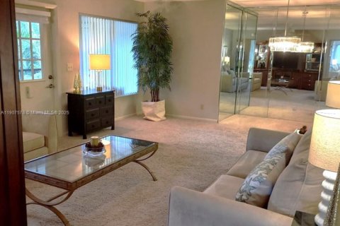 Купить кондоминиум в Гринакрес, Флорида 3 комнаты, 85.66м2, № 1963923 - фото 7